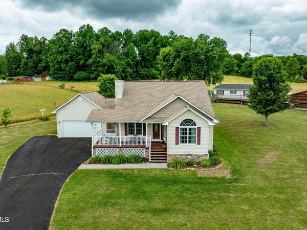 313 Lily Lane, Mountain City, TN 37683