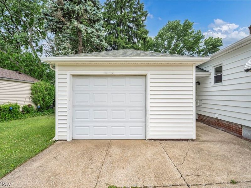 3206 Torrington Avenue, Parma, OH 44134 Photo 5