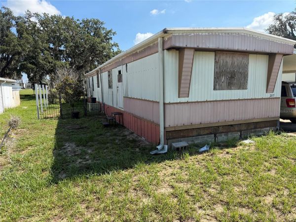 2517 SAN REMO AVENUE , AVON PARK, FL 33825