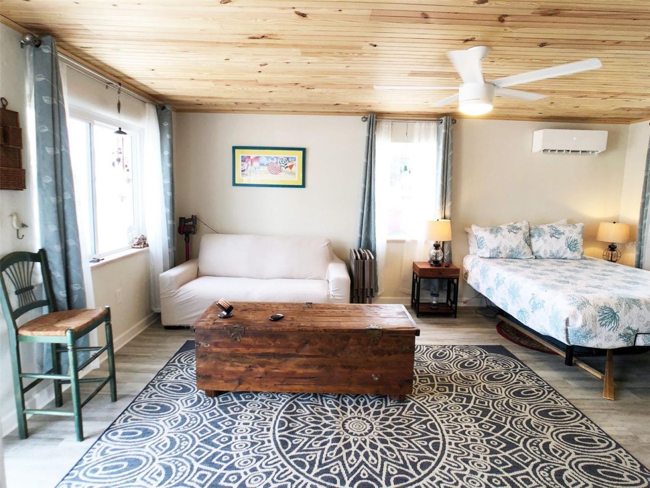 411 Esther Street , New Smyrna Beach, FL 32169 Photo