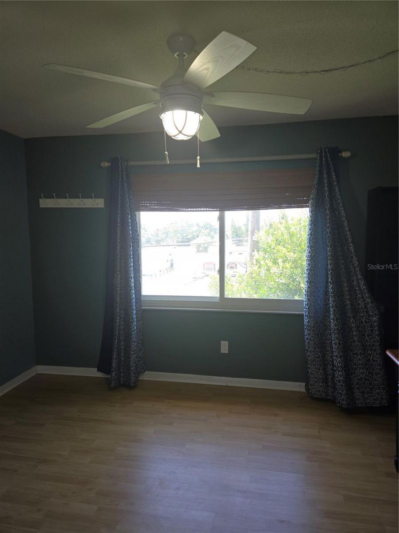 6400 46th Avenue N, Unit 305, Kenneth City, FL 33709 Photo