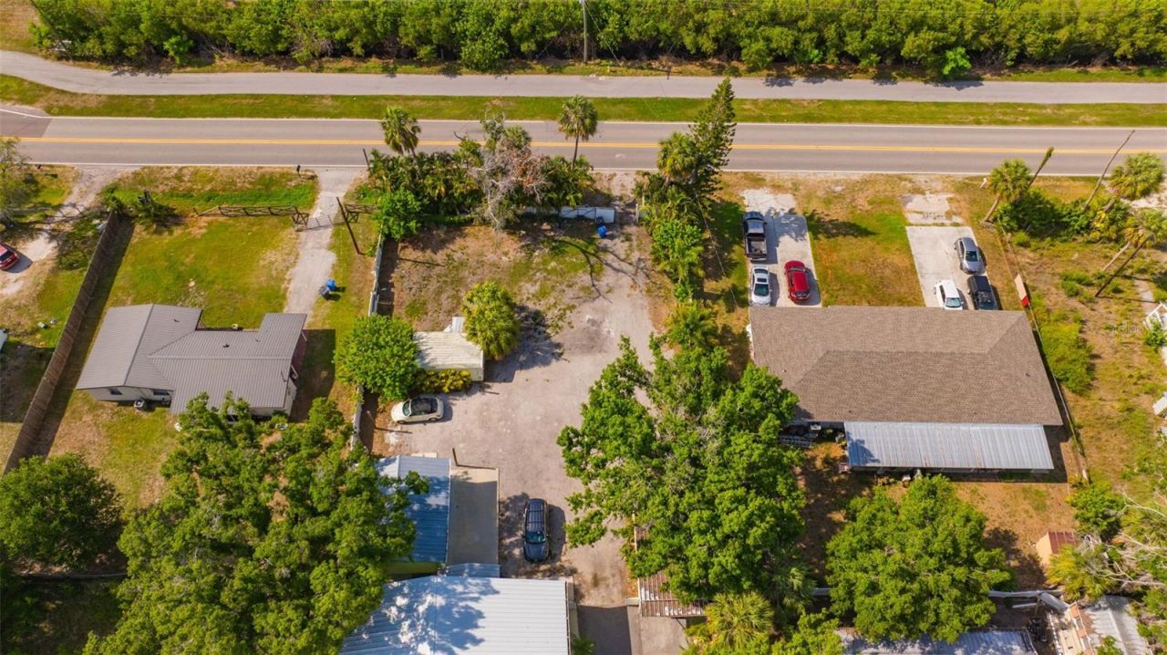 826 W Shell Point Street , Ruskin, FL 33570 Photo