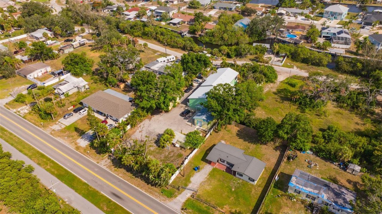 826 W Shell Point Street , Ruskin, FL 33570 Photo