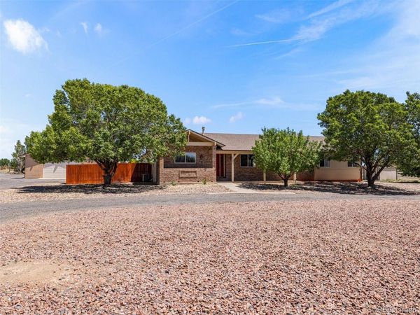 1151 W Buena Ventura Court, Pueblo, CO 81007