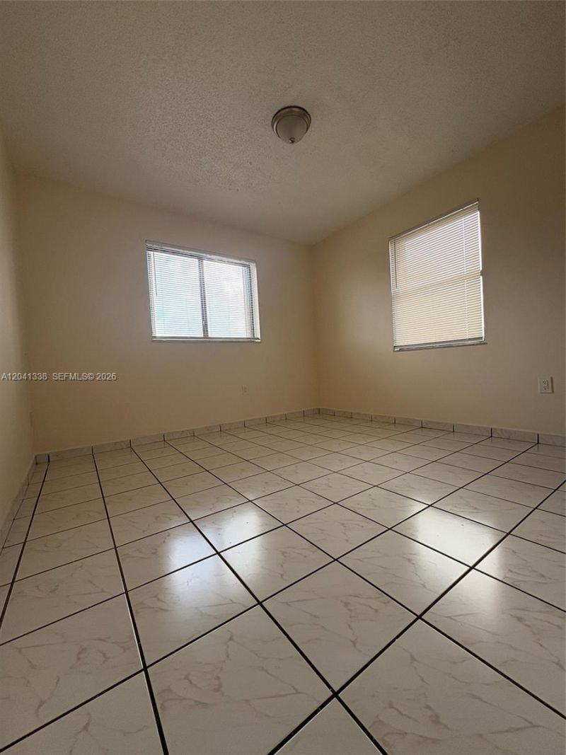 231 E 7th St , Unit 202, Hialeah, FL 33010 Photo