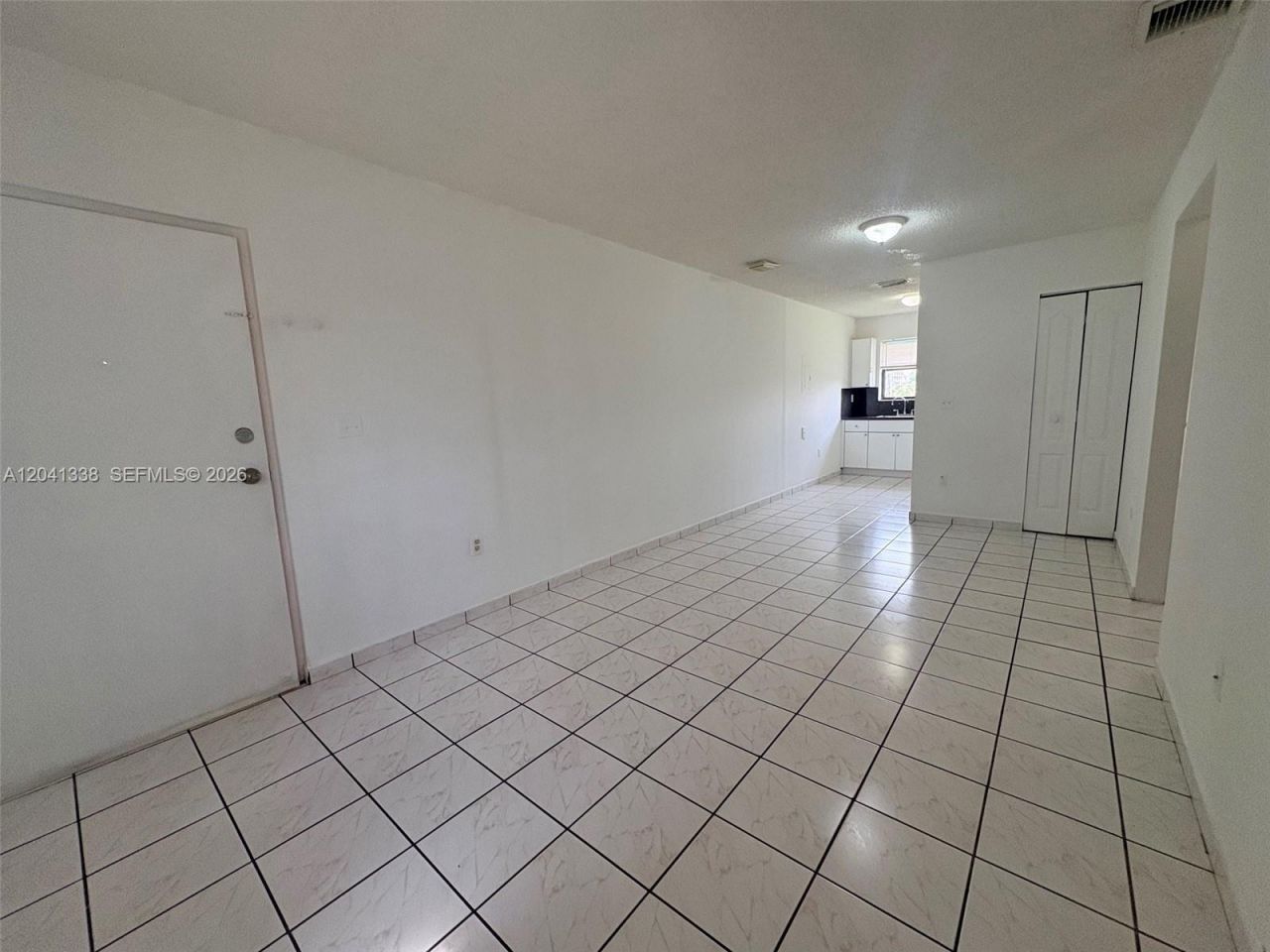 231 E 7th St, Unit 202, Hialeah, FL 33010 Photo