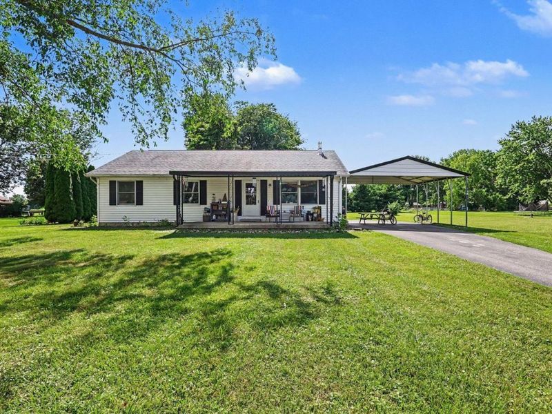 141 Munster Drive, Perry Township, OH 45118 Photo 1
