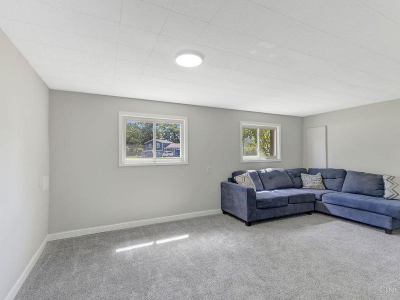 8187 Woodward Drive, West Chester, OH 45069 Photo 25