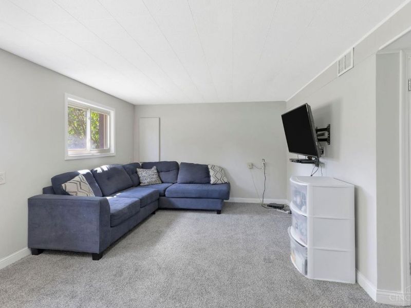 8187 Woodward Drive, West Chester, OH 45069 Photo 27