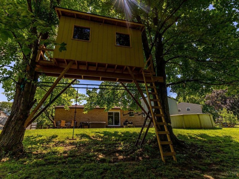8187 Woodward Drive, West Chester, OH 45069 Photo 38