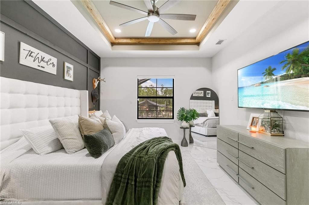4473 Golden Gate Blvd E, Naples, FL 34120 Photo