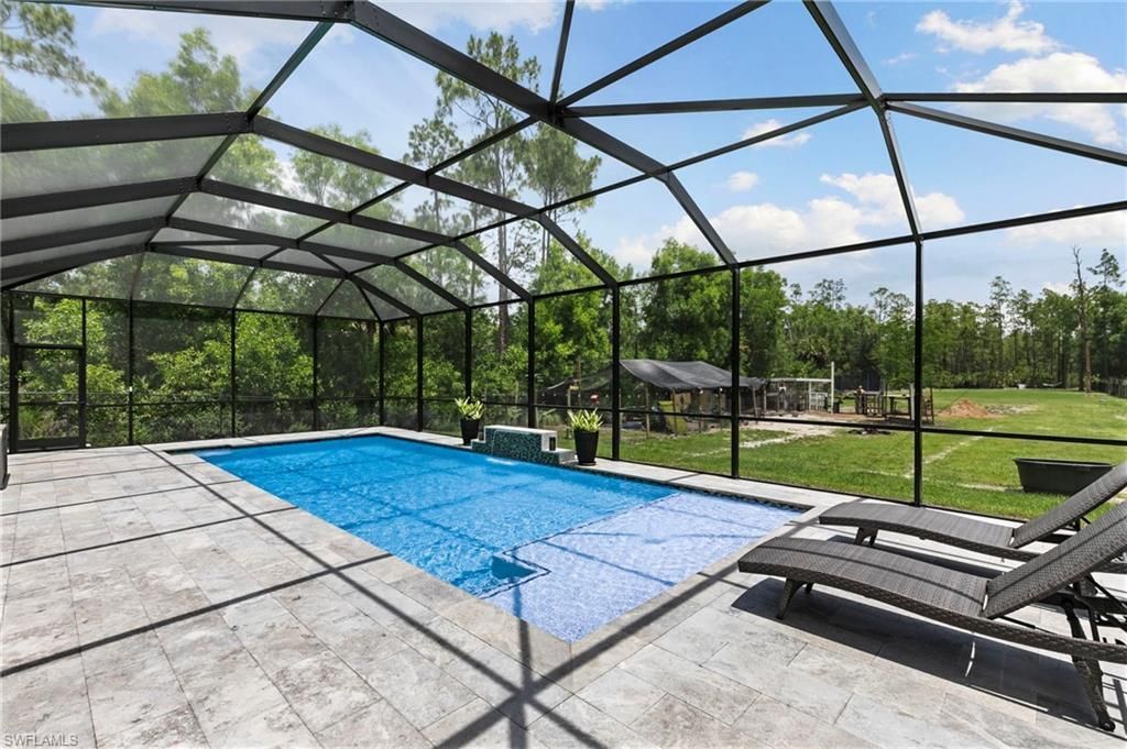 4473 Golden Gate Blvd E, Naples, FL 34120 Photo