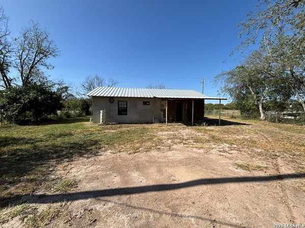20234 North US HWY 277, Quemado, TX 78877