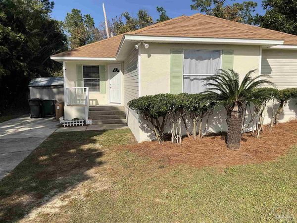 4750 Pebble Creek Dr, Pensacola, FL 32526