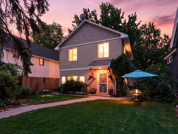 1776 Minnehaha Avenue W, Saint Paul, MN 55104