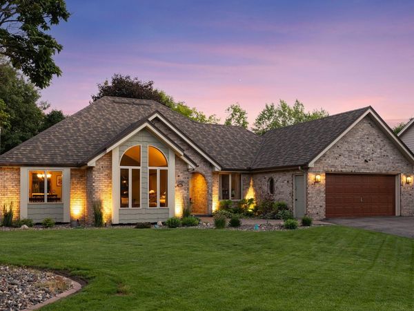 35 Marcin Hill, Burnsville, MN 55337