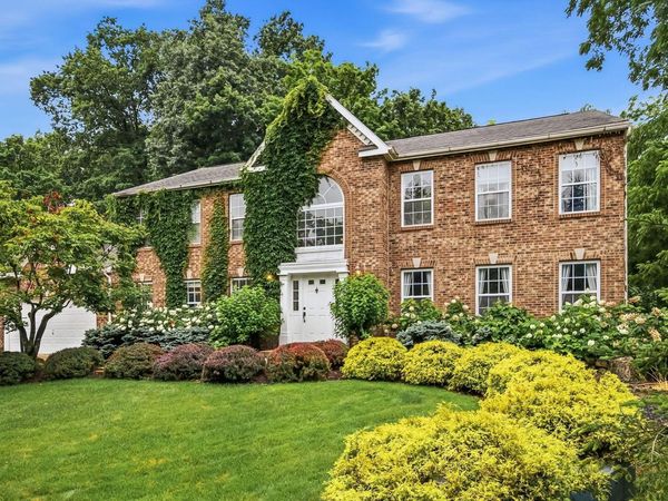 73 Woodhaul Court , Delaware, OH 43015