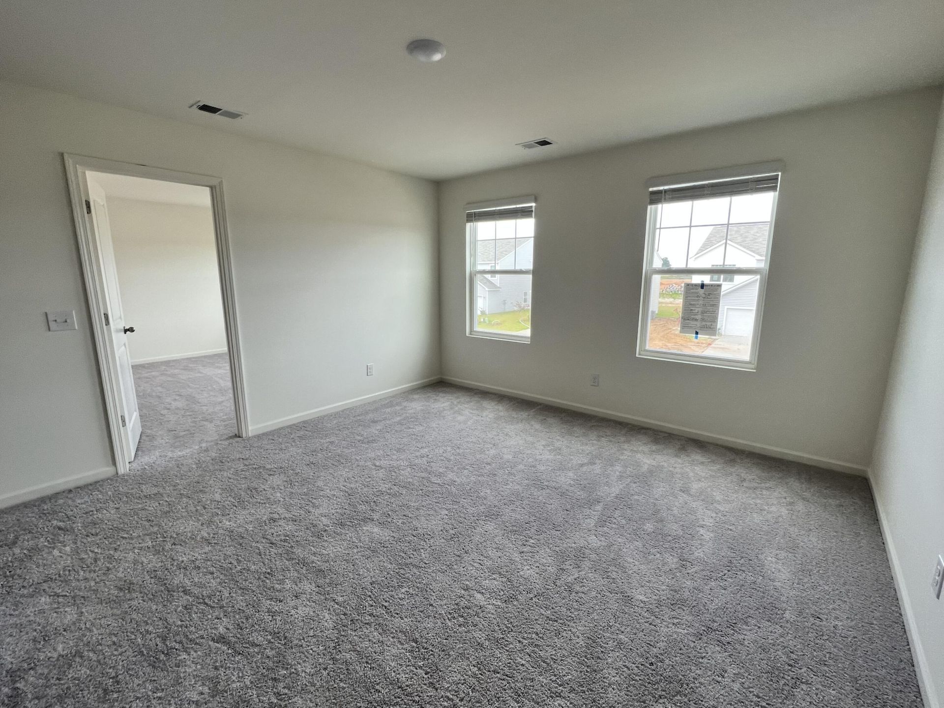 1229 Carriage Wood Circle Photo 4