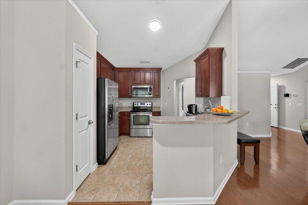 307 Wynfield Forest Drive Photo 11