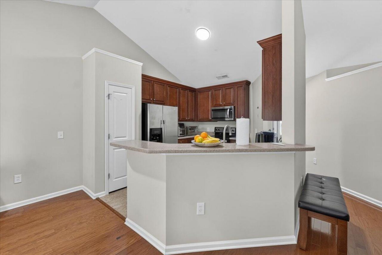 307 Wynfield Forest Drive Photo 12
