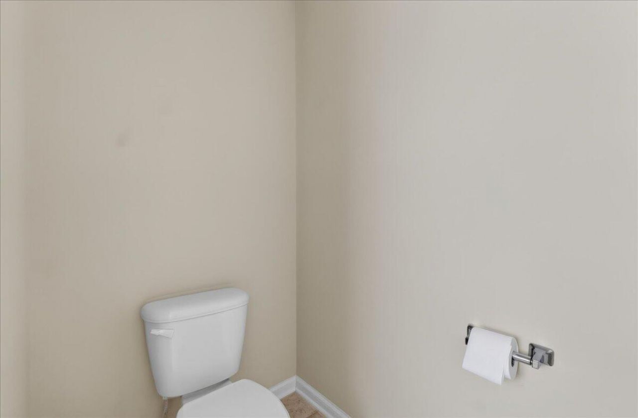 307 Wynfield Forest Drive Photo 25