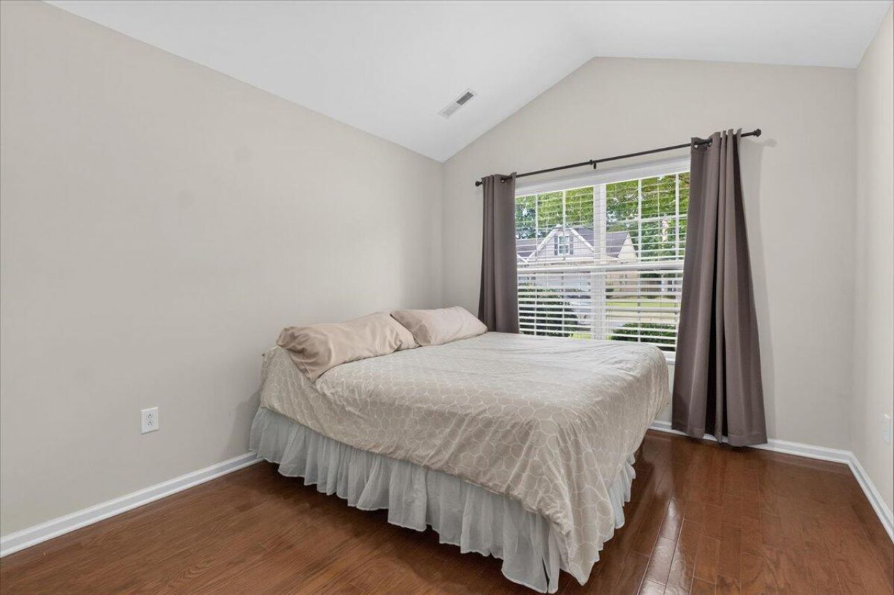 307 Wynfield Forest Drive Photo 32
