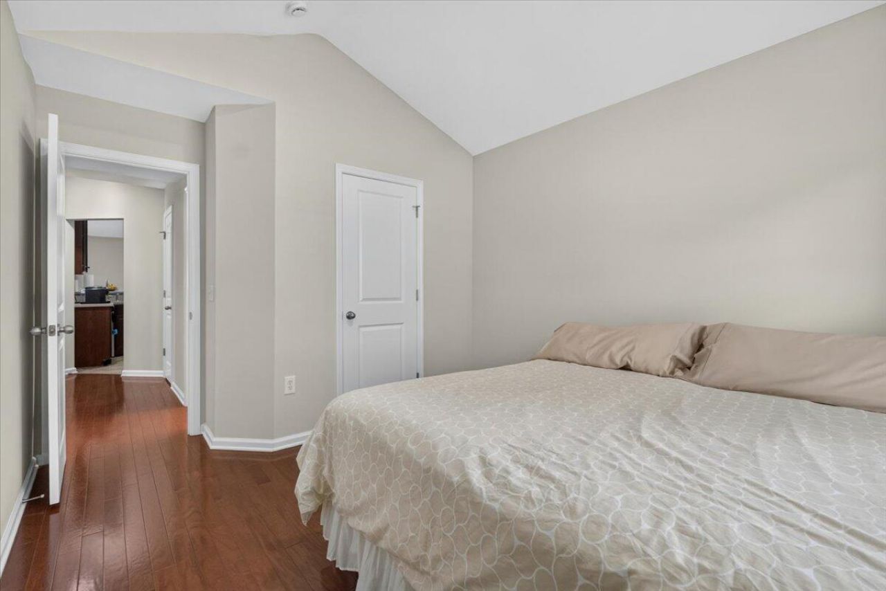 307 Wynfield Forest Drive Photo 33