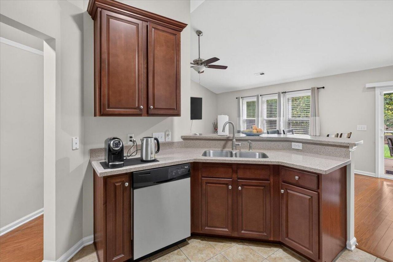 307 Wynfield Forest Drive Photo 8