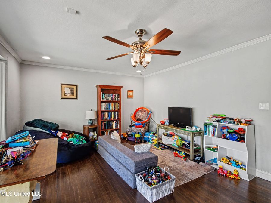 Property Image 18