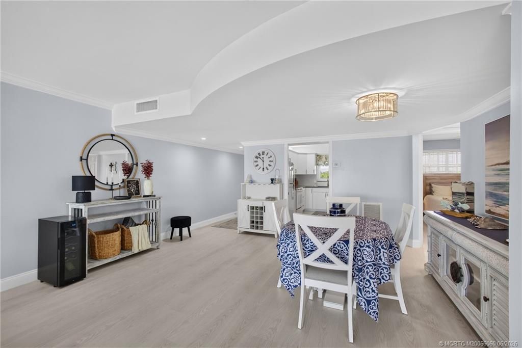 801 Lake Shore Drive, Unit 302, Lake Park, FL 33403 Photo