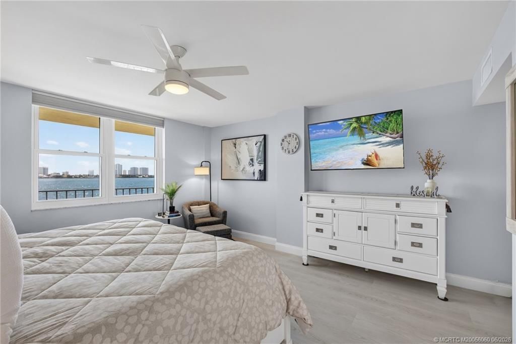 801 Lake Shore Drive, Unit 302, Lake Park, FL 33403 Photo