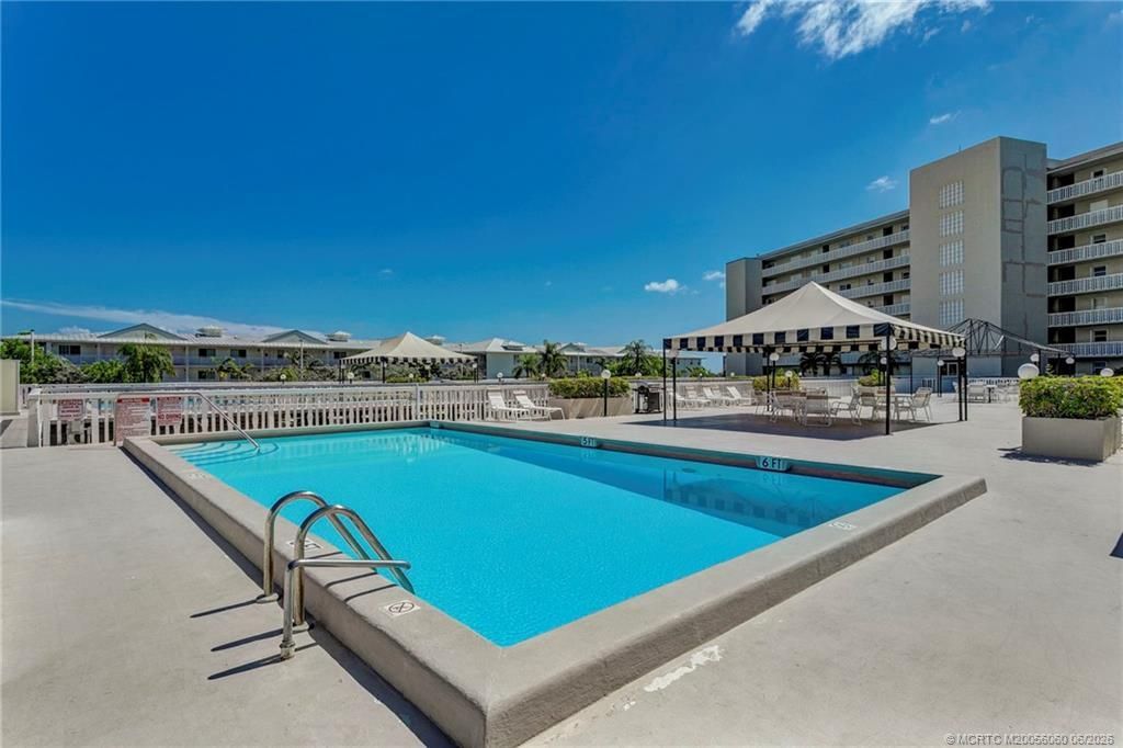 801 Lake Shore Drive, Unit 302, Lake Park, FL 33403 Photo