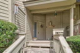 8 Cassia Court photo 4