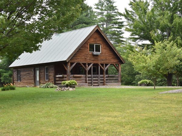 206 Hearse House Road, Dorchester, NH 03266