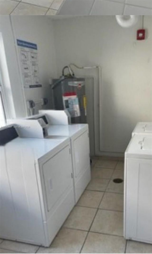 1075 NE Miami Gardens Dr , Unit 708, Miami, FL 33179 Photo