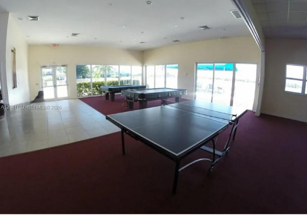 1075 NE Miami Gardens Dr , Unit 708, Miami, FL 33179 Photo