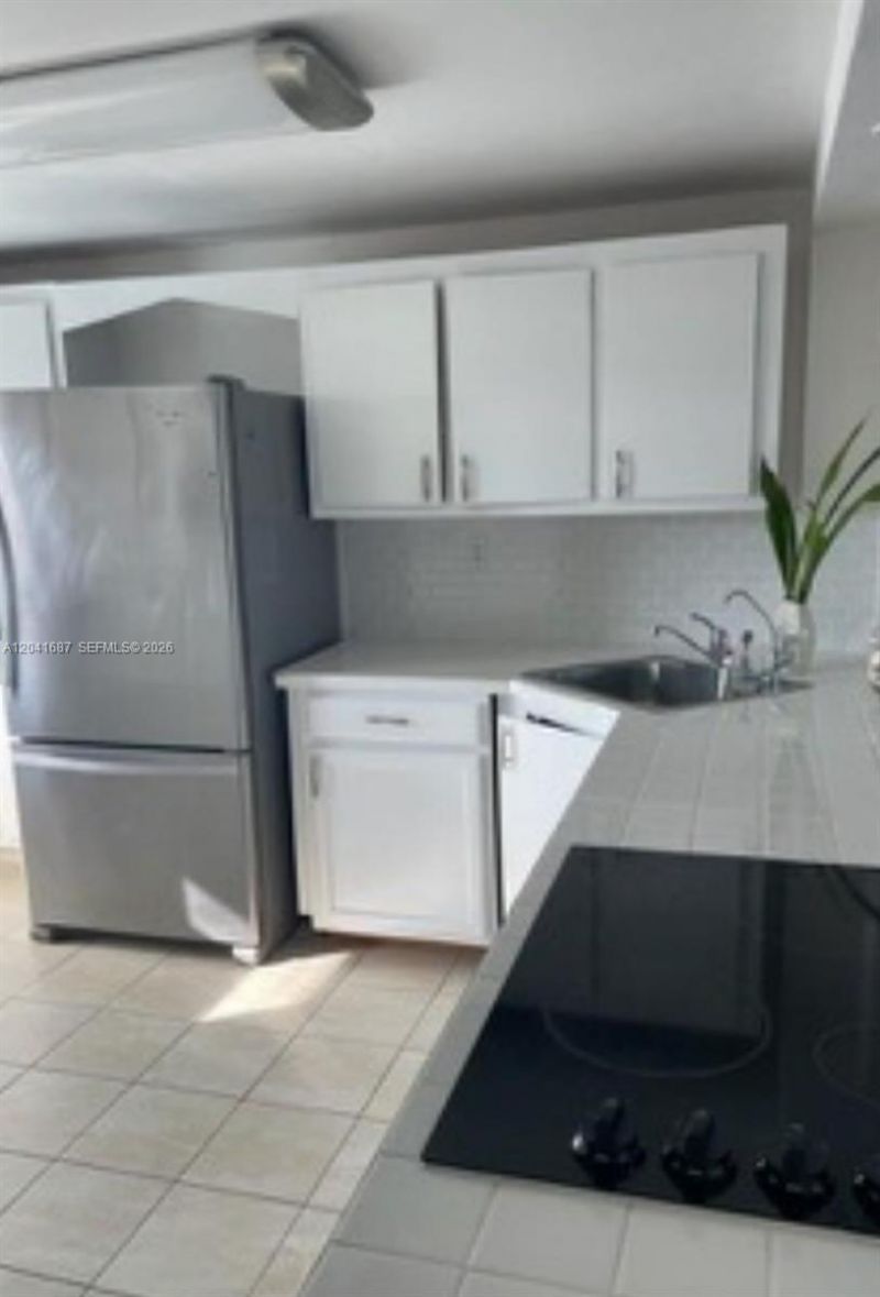 1075 NE Miami Gardens Dr , Unit 708, Miami, FL 33179 Photo