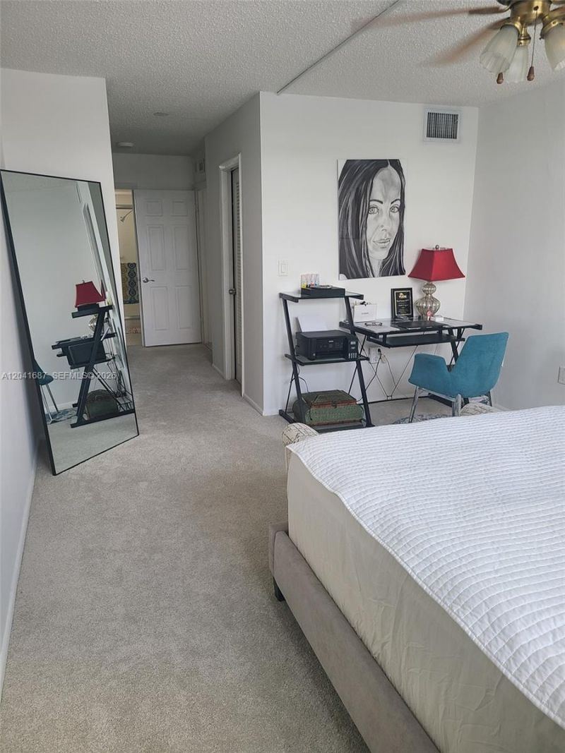 1075 NE Miami Gardens Dr , Unit 708, Miami, FL 33179 Photo