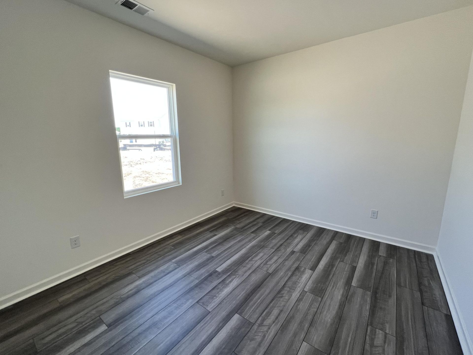 1236 Carriage Wood Circle Photo 6