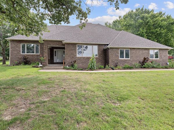4410 Belmont Drive, Joplin, MO 64804