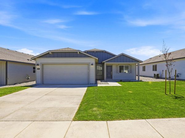 1134 NW Fairway Drive, Unit 150, Madras, OR 97741