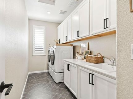 4305 Hydra Cir, Roseville, CA 95747 Photo