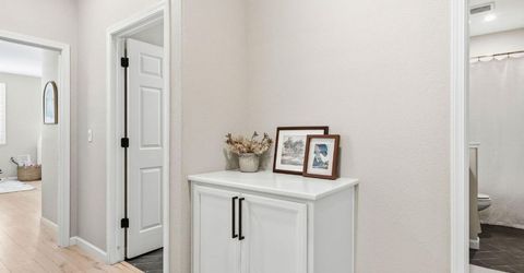 4305 Hydra Cir, Roseville, CA 95747 Photo