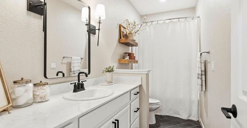 4305 Hydra Cir, Roseville, CA 95747 Photo