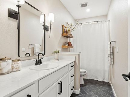 4305 Hydra Cir, Roseville, CA 95747 Photo
