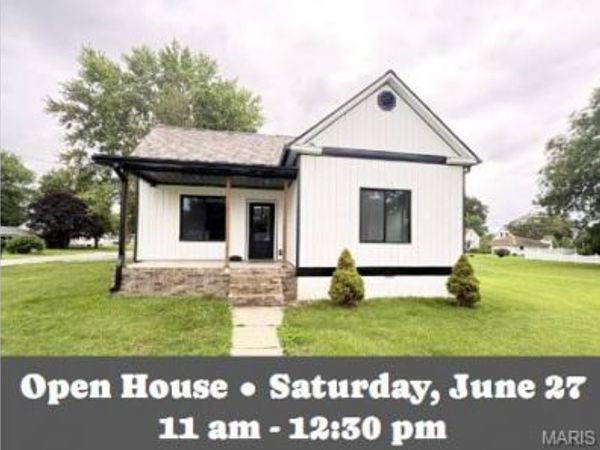 200 W 7th North Street, Mount Olive, IL 62069