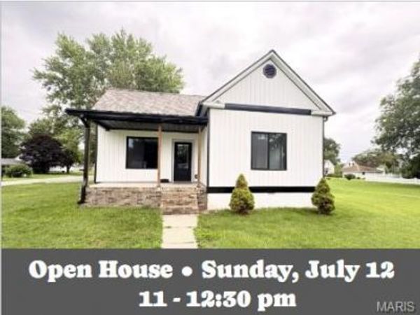 200 W 7th North Street, Mount Olive, IL 62069