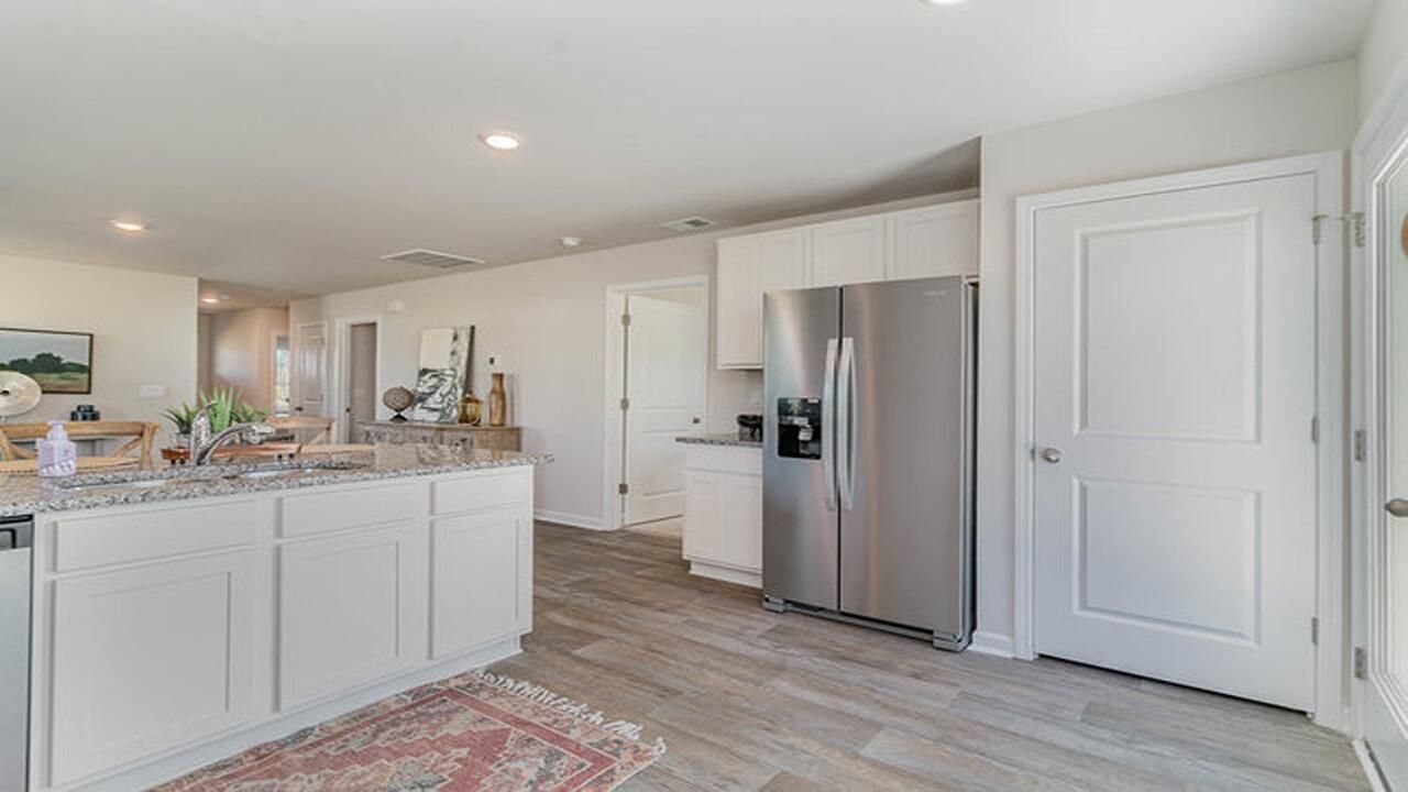 148 Hale Road Photo 5