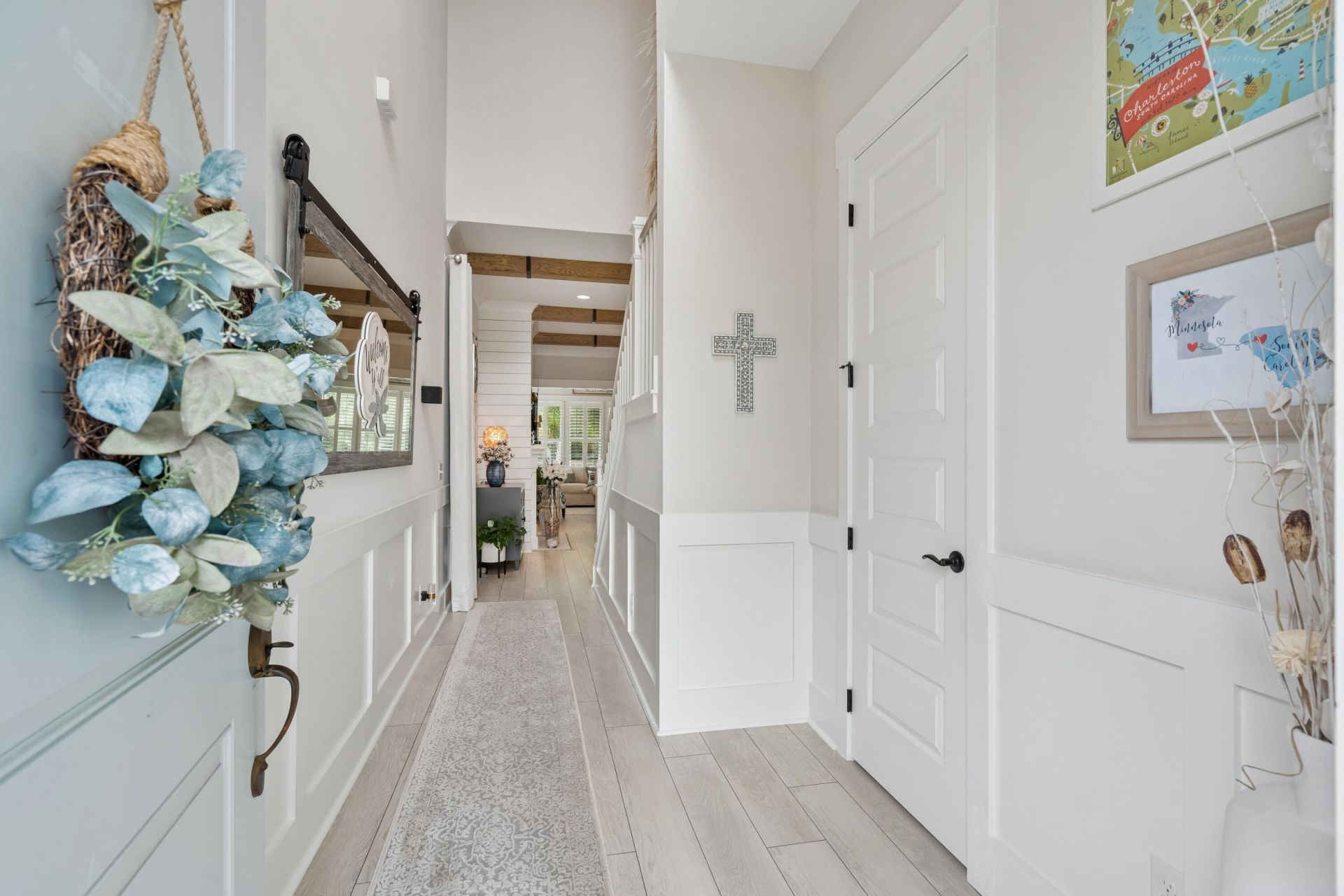 2898 Clearwater Drive Photo 13