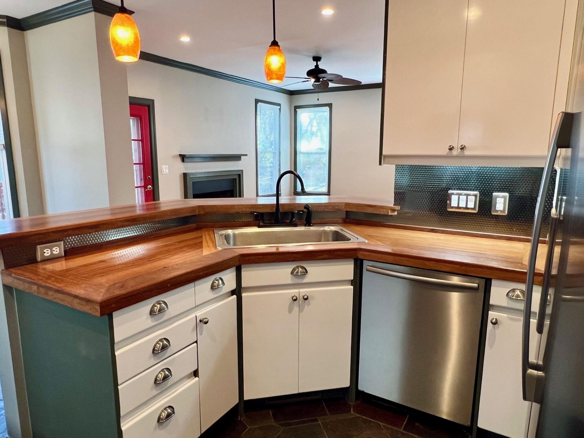 416 Springfield Road Photo 14